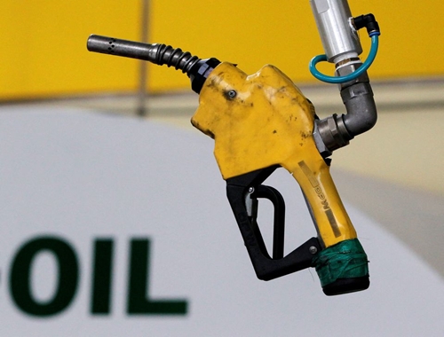 Giá xăng dầu hôm nay 18-4: Giá dầu tiếp tục tăng